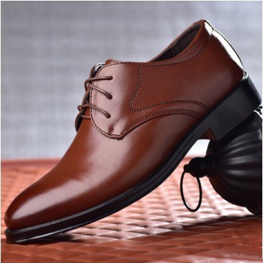 Men’s Pointed-Toe Leather Dress Shoes | Formal
