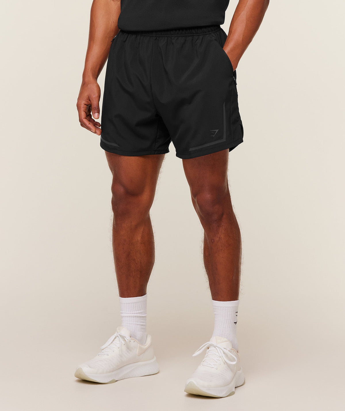 Movement Sport 5" Shorts - Black product image